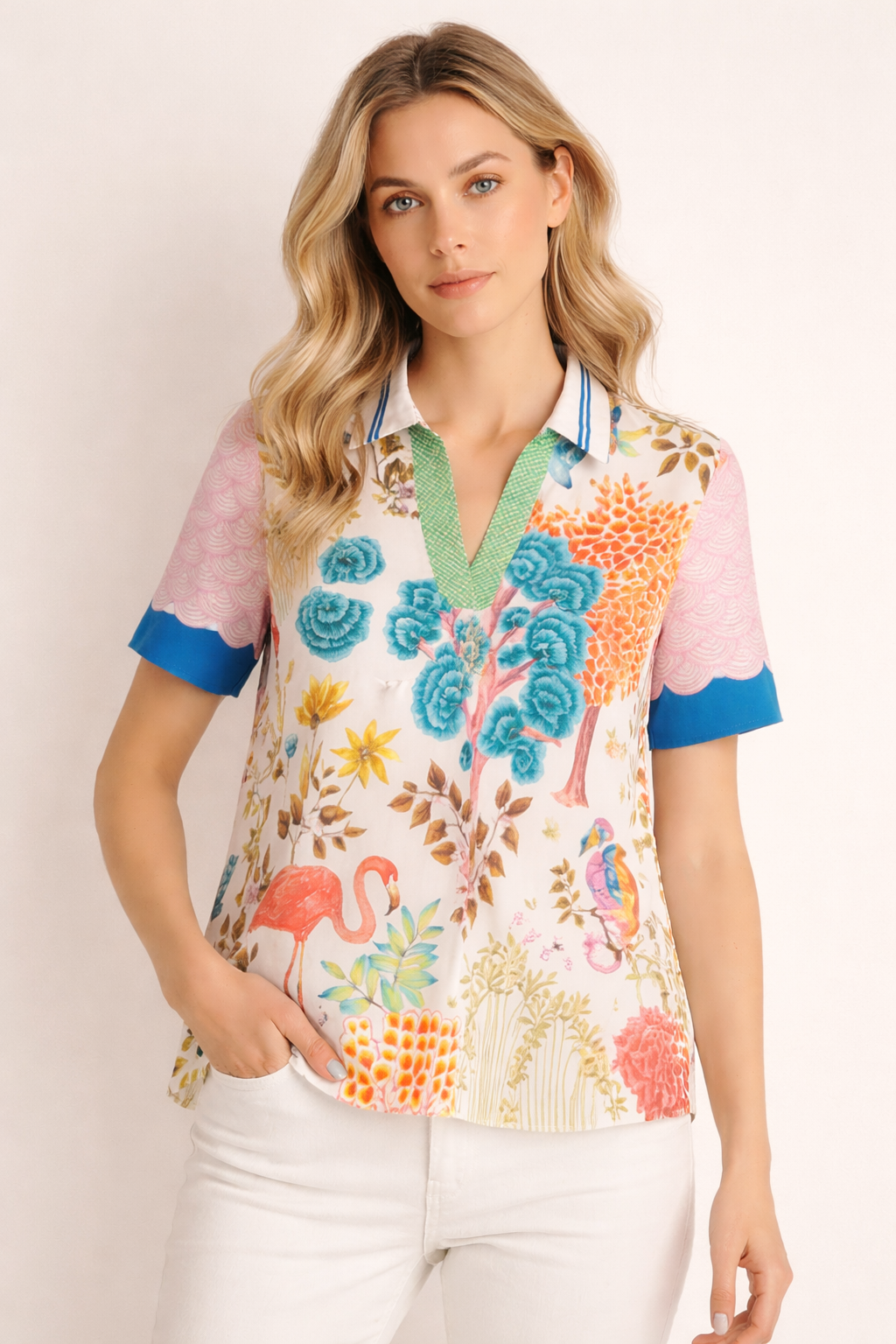 Shirtbluse mit exotischem "Flora&Fauna" Print