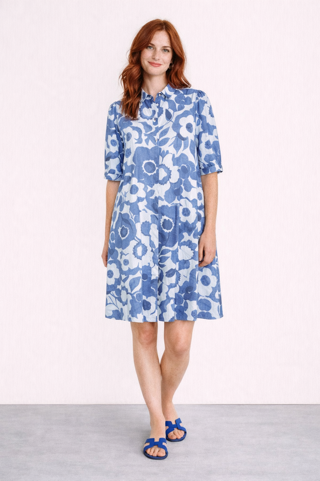 Sportlich-elegantes Kurzarmkleid