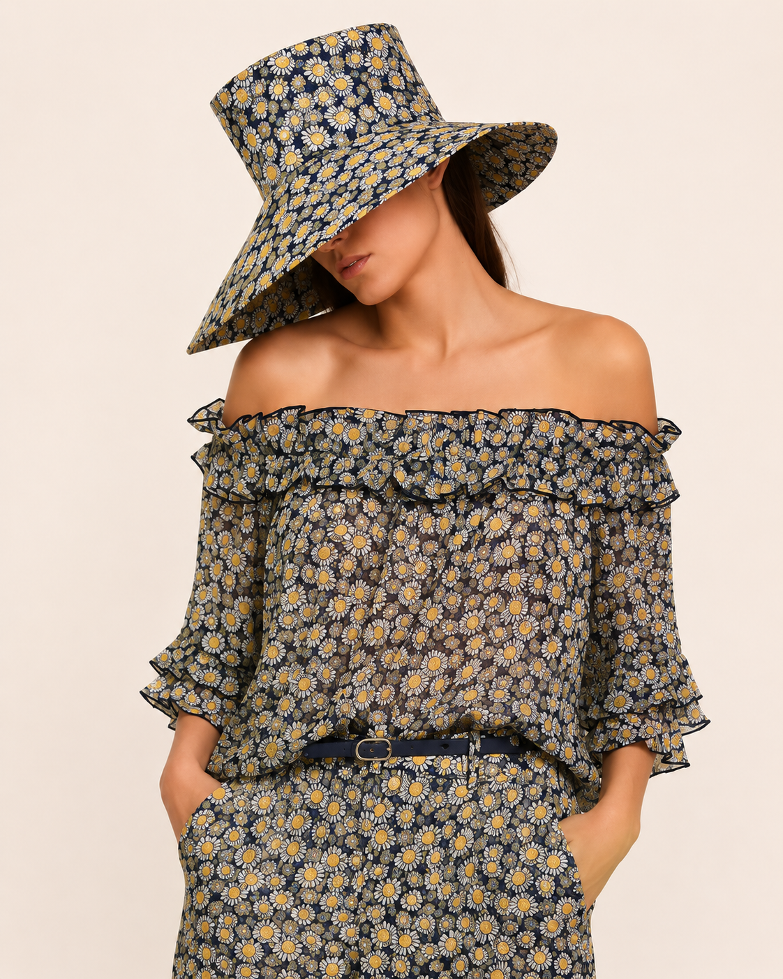 Extravaganter Hut mit großer Krempe DOLCE VITA Wide Brim Hat
