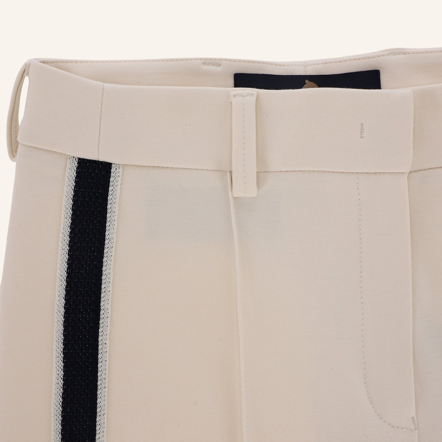 Kick-Flared Jerseyhose Ivy mit hohem Bund und Galonstreifen ecru & marine