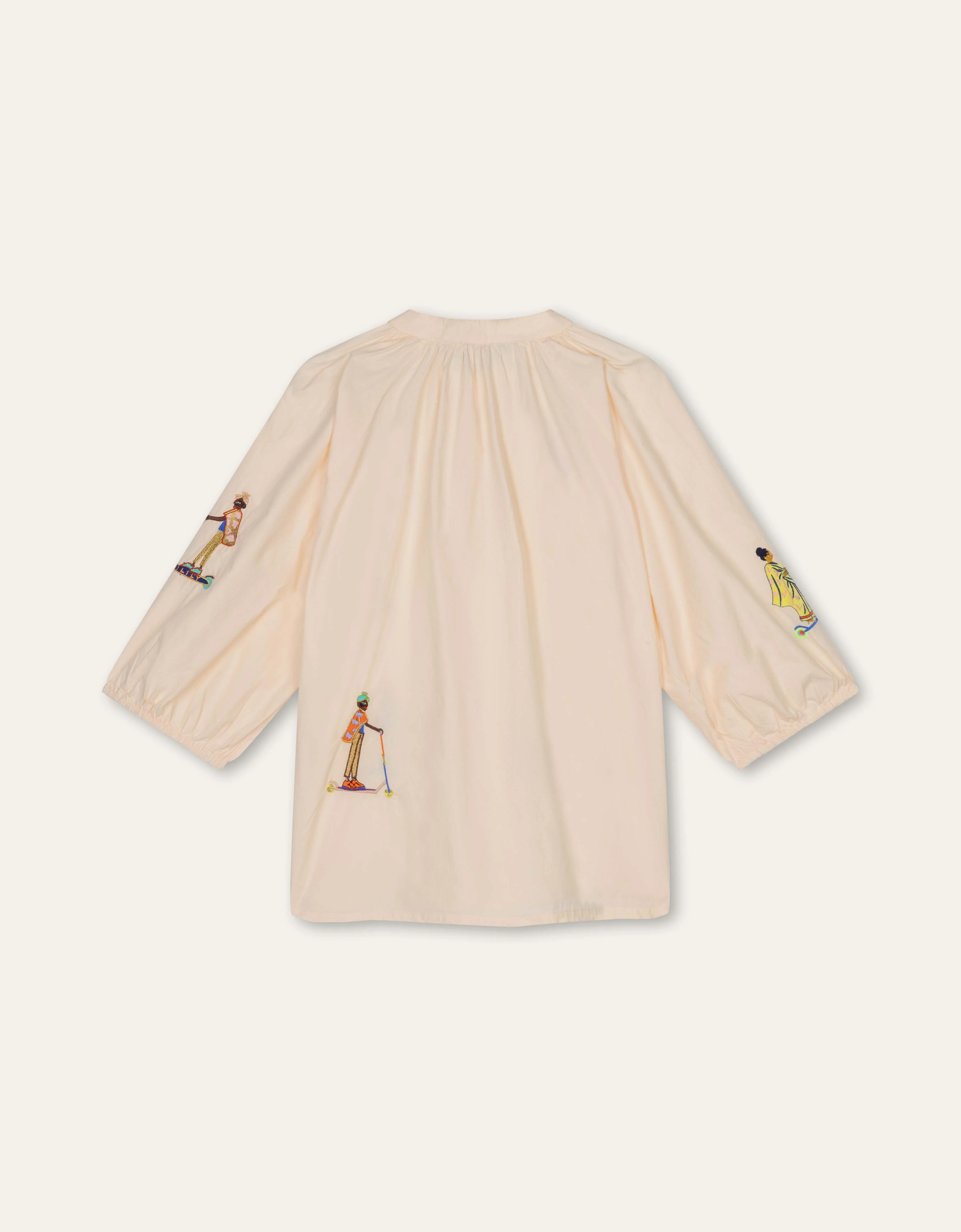 Kasack Bluse mit farbigen Stickereien