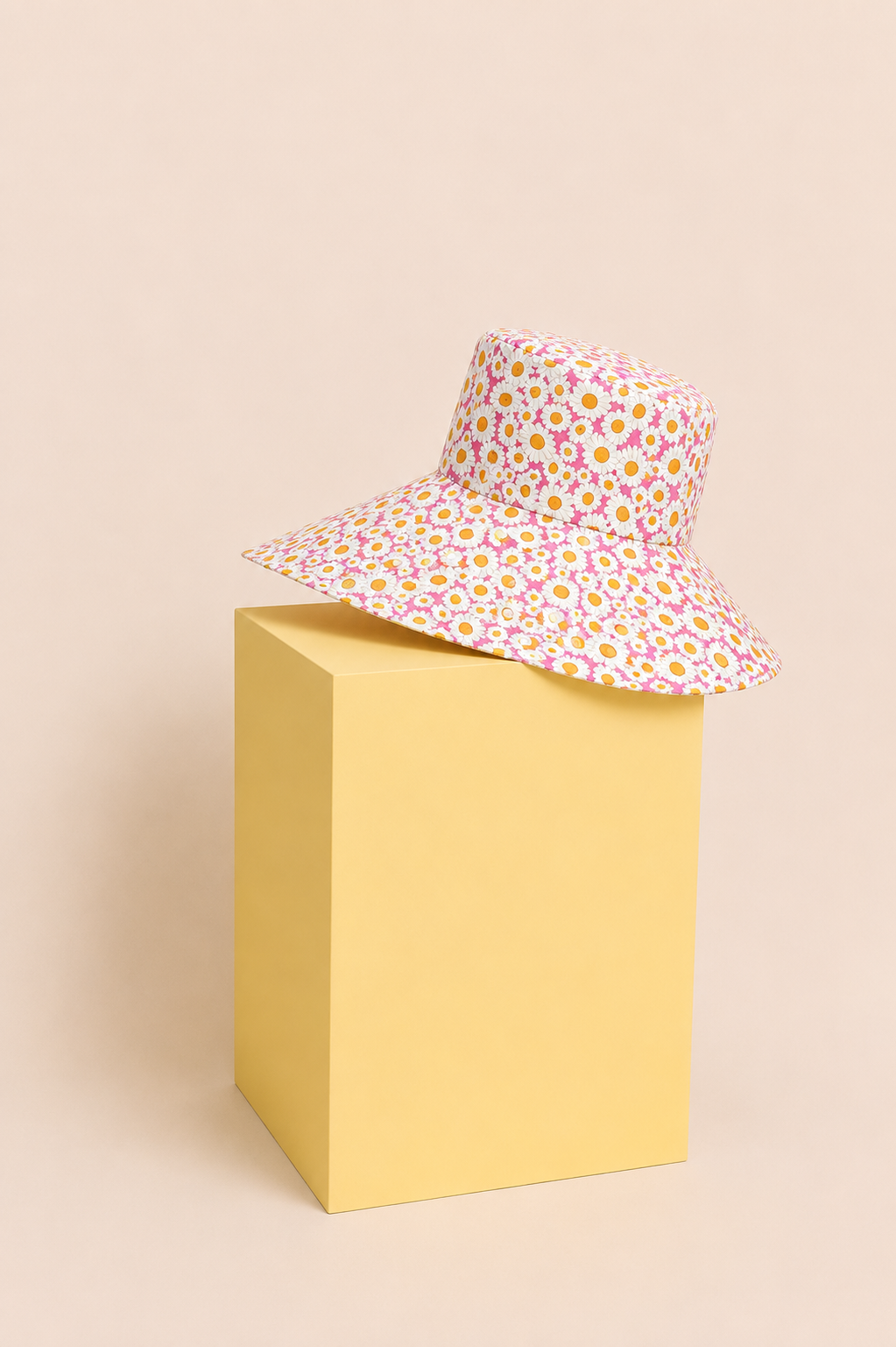Extravaganter Hut mit großer Krempe DOLCE VITA Wide Brim Hat